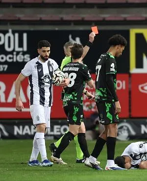 Deux cartons rouges dans Charleroi-Cercle : les suspensions sont lourdes !