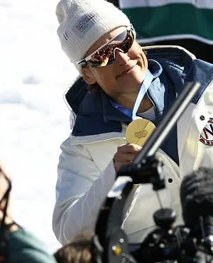 Johannes Klaebo seul au monde : le Norvégien remporte une neuvième médaille d’or aux JO