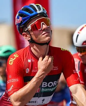 Contre-performance de Remco Evenepoel à l’UAE Tour : « Il a peut-être dépassé ses limites trop vite »