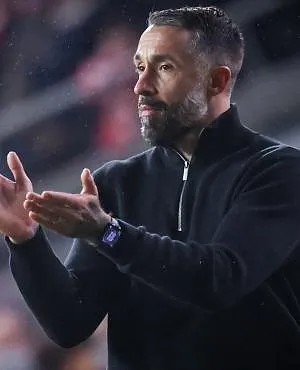 Taravel sur le banc jusqu’en fin de saison ? L’option est étudiée en cas d’échec du dossier Schreuder