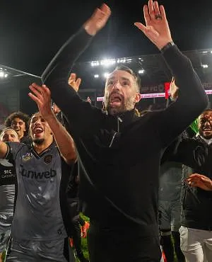 Jérémy Taravel doit-il rester le T1 d’Anderlecht ? « Le groupe vit bien, il nous met en confiance »