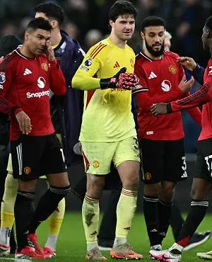 « Absolument brillant » : élu homme du match à Everton, Lammens continue à impressionner en Angleterre !