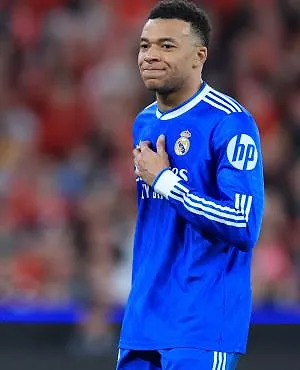 « C’est mieux pour lui c’est qu’il s’arrête » : Mbappé pourrait être absent plusieurs semaines selon Arbeloa !