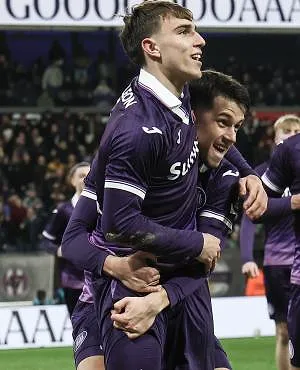 Anderlecht dispose tranquillement de Louvain (5-1) et valide (presque) son ticket pour les Play-off