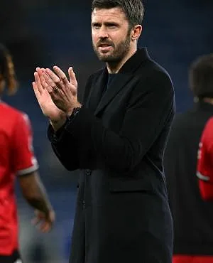 Michael Carrick et Manchester United grimpent à la 3ème place après leur nouveau succès face à Crystal Palace (2-1) !