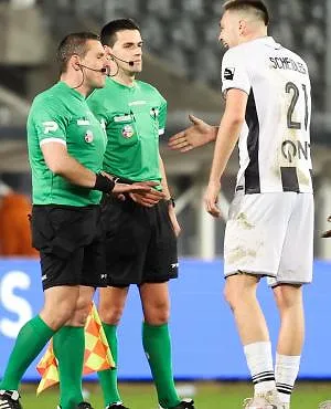 « Penalty 50-50 », « on devait jouer jusqu’à la 100e minute » : Jonathan Lardot revient sur les phases clés de Charleroi-Club de Bruges