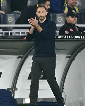 Domenico Tedesco hospitalisé pour une infection pulmonaire