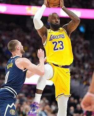 Nouveau record battu pour LeBron James à 41 ans !