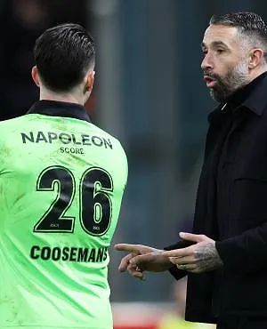 Guillaume Gillet veut qu’Anderlecht conserve Taravel : « Il est l’homme de la situation »