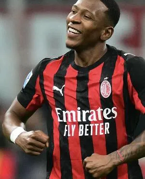 Derby della Madonnina : L’AC Milan dompte une Inter en crise de confiance