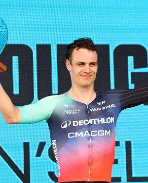 Tirreno-Adriatico : Un Danois coiffe au sprint Jasper Philipsen et Arnaud De Lie !