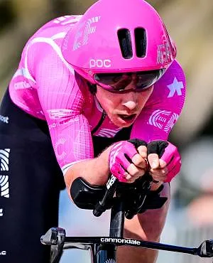 Michael Valgren en solitaire sur le Tirreno-Adriatico, Del Toro de retour en bleu