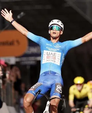 Isaac Del Toro met tout le monde d’accord et remporte la 6ème étape du Tirreno-Adriatico !