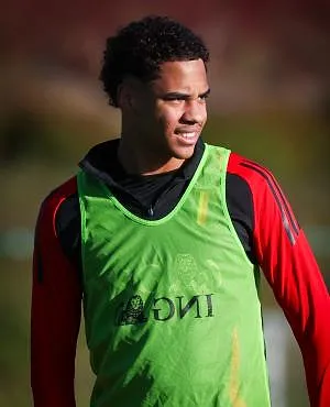 Soulagement pour Noah Fernandez : il ne souffre finalement d’aucune blessure grave !