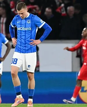 « On a un peu lâché mentalement », « On a manqué un peu d’expérience » : les réactions des joueurs de Genk après l’élimination contre Fribourg