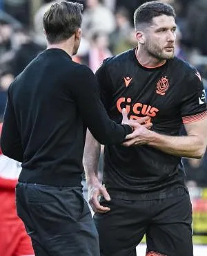 Un groupe quasi au complet, Epolo de retour dans les buts : Vincent Euvrard fait le point avant Westerlo