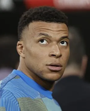 « Une colère monumentale » : Kylian Mbappé était furieux suite à l’erreur médicale du Real Madrid !