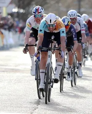 Tour de Catalogne : la 5e étape également raccourcie à cause des vents violents