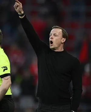 Lucas Pirard titulaire contre Louvain, Fossey, Assengue et Teuma indisponibles