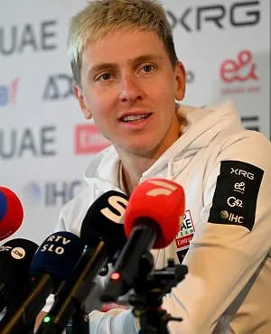 Une présence « formidable », mais « stressante » : van Aert et Pogacar placent Evenepoel parmi les favoris