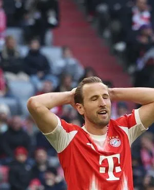 Inquiétude au Bayern : Harry Kane touché à la cheville à quelques jours d’affronter le Real