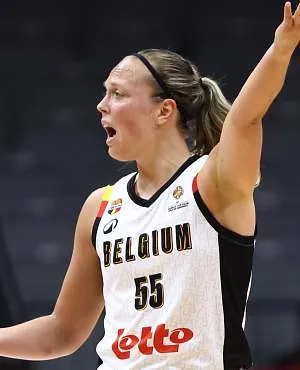 WNBA : Julie Allemand recrutée comme 1er choix par la nouvelle franchise Toronto Tempo dans l’expansion draft