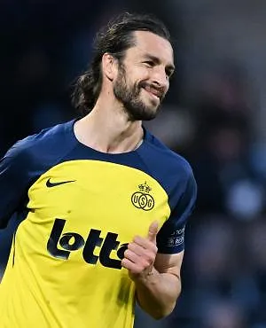 Le rôle de méchant ne dérange pas Christian Burgess : « Ça me motive, ça ajoute de la passion »