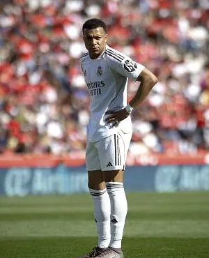 Le Real Madrid piégé à Majorque (2-1) voit le titre s’éloigner ! Mbappé titulaire