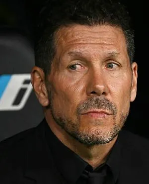 « Il n’y a pas besoin de parler » : Diego Simeone fulmine contre l’arbitrage d’Atlético-Barça