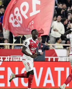 Pocognoli et Monaco battent Marseille et reviennent à un point du podium !