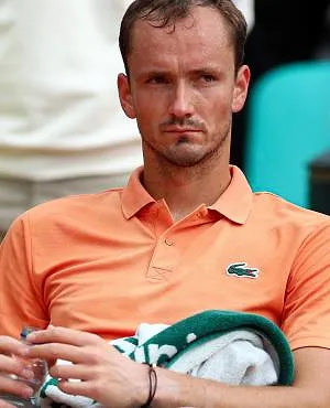 Improbable : Matteo Berrettini inflige un double 6-0 à Daniil Medvedev à Monte-Carlo