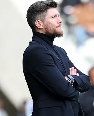 « Un manque d’humilité » : Pocognoli est fâché après la lourde défaite de Monaco au Paris FC