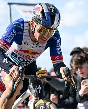 Sven Vanthourenhout explique que « Roubaix n’a jamais été un sujet de discussion » pour Remco