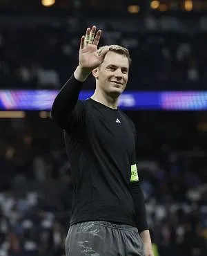 « C’est vraiment dommage que Courtois soit absent d’un match comme celui-ci », regrette Manuel Neuer
