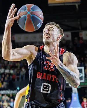 BNXT League : Anvers échappe au piège, Ostende, Alost, Courtrai, Limburg et le Brussels s’imposent