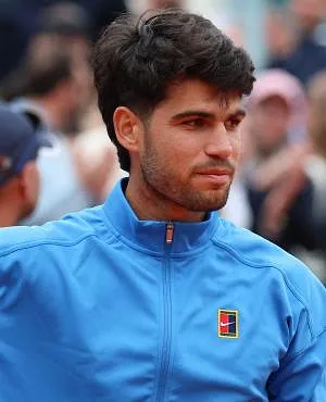 « Le prochain examen sera décisif » : Carlos Alcaraz jette le doute sur sa participation à Roland-Garros