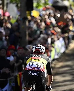 Deux Belges dans l’équipe autour du grand favori Tadej Pogacar pour Liège-Bastogne-Liège