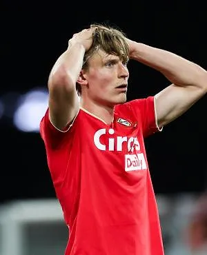 Ibe Hautekiet prolonge l’aventure au Standard