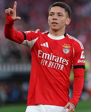 La sanction est tombée pour Prestianni, coupable d’insultes homophobes et non racistes sur Vinicius