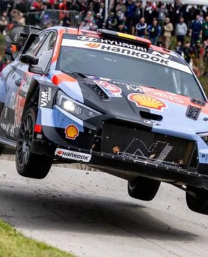 WRC Iles Canaries : Thierry Neuville seulement huitième, Solberg réduit l’écart sur Ogier