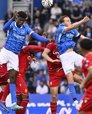 « Gagner aurait été exagéré », « On s’en sort bien » : le Standard bien heureux de repartir avec le partage