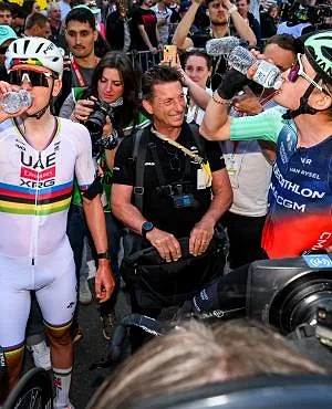 « Dans ma tête je me préparais déjà au sprint », « Le rythme était dingue » : les réactions de Tadej Pogacar et Paul Seixas après leur superbe duel