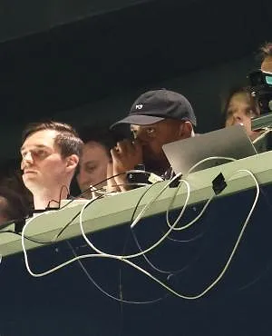 « Je n’ai vraiment pas aimé » : le match fou entre le PSG et le Bayern vécu par Kompany depuis la tribune de presse