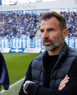 « Une erreur peut être fatale » : Ivan Leko conscient de l’enjeu avant le choc face à Anderlecht