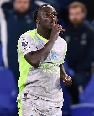 « Nous continuerons à nous battre jusqu’au bout » : Jérémy Doku croit encore au titre de Manchester City