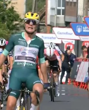 Tour d’Espagne féminin : Lotte Kopecky s’offre la 4e étape et le maillot rouge de leader