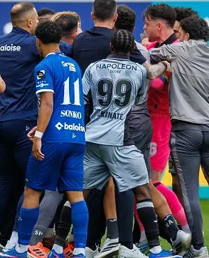 « Les émotions font partie du jeu, mais il y a des limites » : La Gantoise regrette la fin de match tendue contre Anderlecht