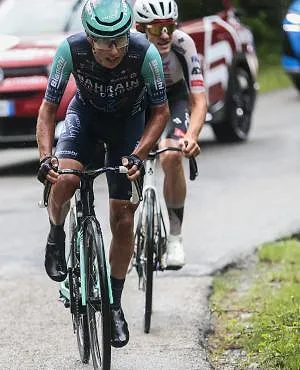 Giro : Igor Arrieta s’empare de la 5ème étape au terme d’un final de folie