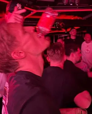 Retour du bâton : le fan viral de City voit sa propre blague se retourner contre lui !