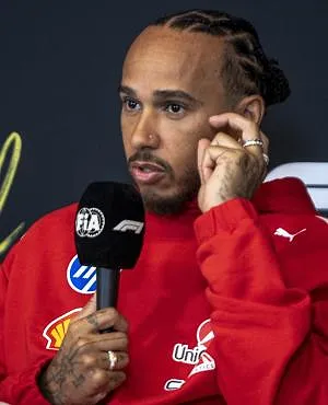 « Je vais être là encore un certain temps » : Lewis Hamilton ne compte pas prendre sa retraite !